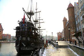 Apart Neptun