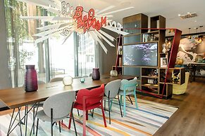 Motel One Köln-Mediapark
