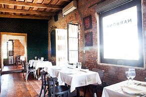 Narbona Wine Lodge