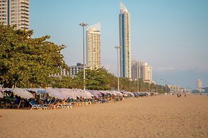 Seaside Jomtien Beach