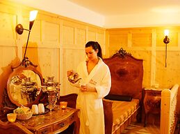 Hotel Dolomiten