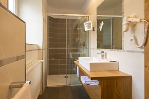 Hotel Dolomiten