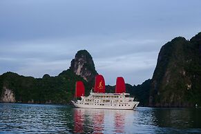 Syrena Cruises