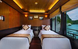 Syrena Cruises