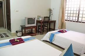 Tropical Breeze Guesthouse