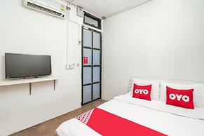 Bangkok Hub Hostel