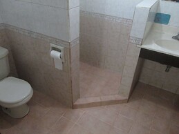 Tonglen Eco Resort