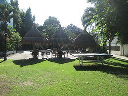Tonglen Eco Resort