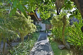Sandat Hotel Legian
