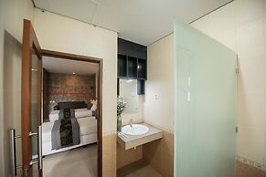 Sandat Hotel Legian