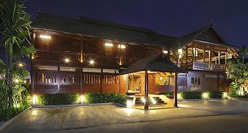 Baan U Sabai Boutique House