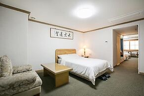 Busan Tourist Hotel