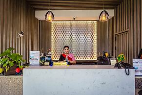 Embryo Hotel