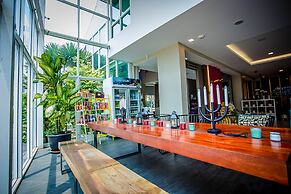 Embryo Hotel