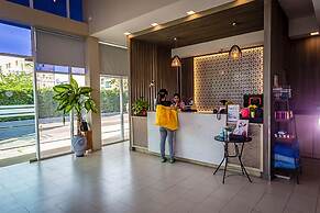 Embryo Hotel