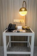 Embryo Hotel