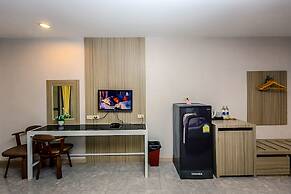 Embryo Hotel