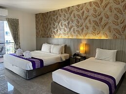 Embryo Hotel
