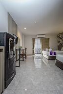 Embryo Hotel
