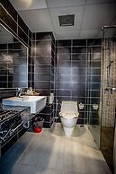 Embryo Hotel