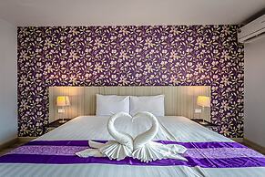 Embryo Hotel