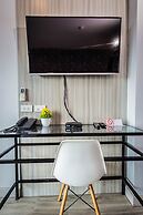 Embryo Hotel