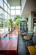 Embryo Hotel