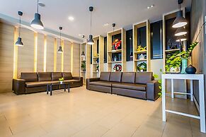 Embryo Hotel