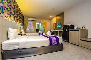 Embryo Hotel