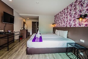 Embryo Hotel