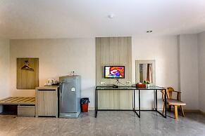 Embryo Hotel
