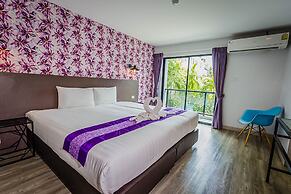 Embryo Hotel
