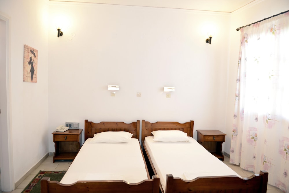 Anthemis Hotel