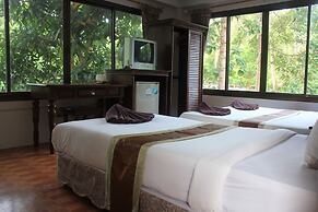 Chaweng Noi Resort