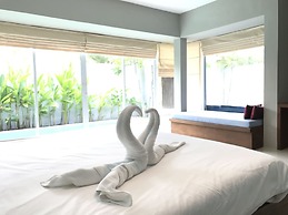 The Living Pool Villas