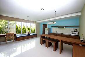 The Living Pool Villas