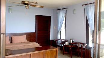 The W Villa