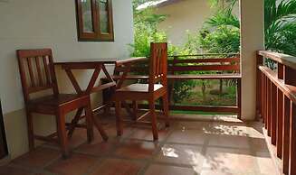 Thong Takian Resort