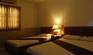 Thong Takian Resort