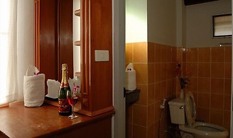 Thong Takian Resort