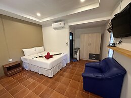 Silver Beach Resort