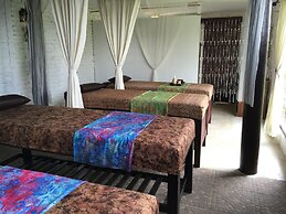 Brothers Bungalows Balangan