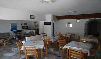 Hotel Rea