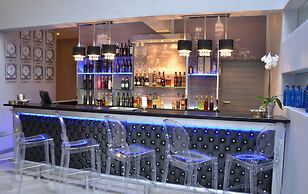 Blue Diamond Boutique Hotel