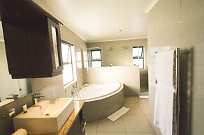 Blue Diamond Boutique Hotel