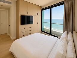 Herbert Samuel Okeanos Suites Herzilya