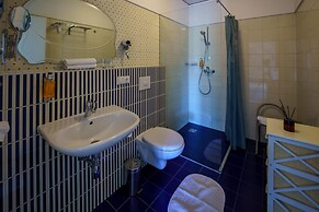 Moon Garden Boutique Hotel