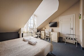 Moon Garden Boutique Hotel