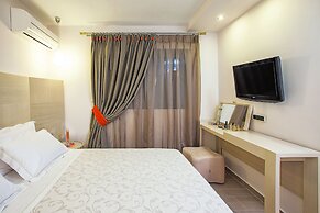 Core Hotel Polychrono