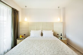 Core Hotel Polychrono
